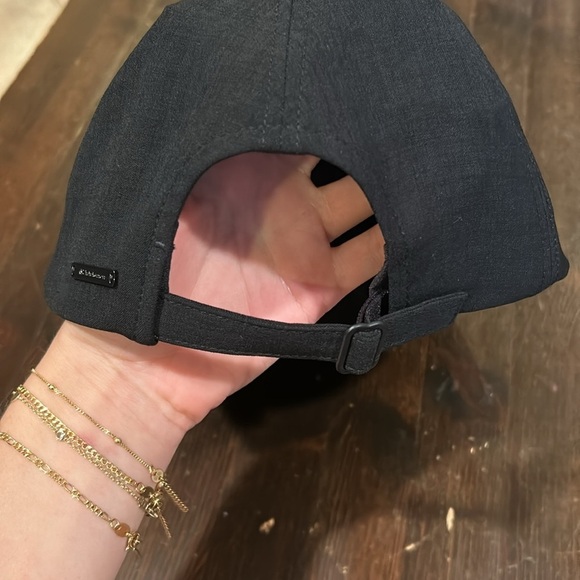 LuluLemon Women’s Black Hat - Picture 2 of 3